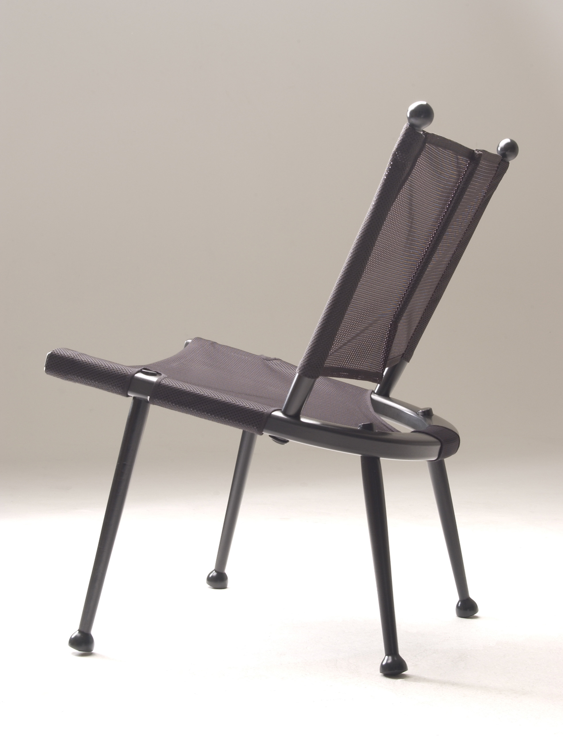 Nomadi chair