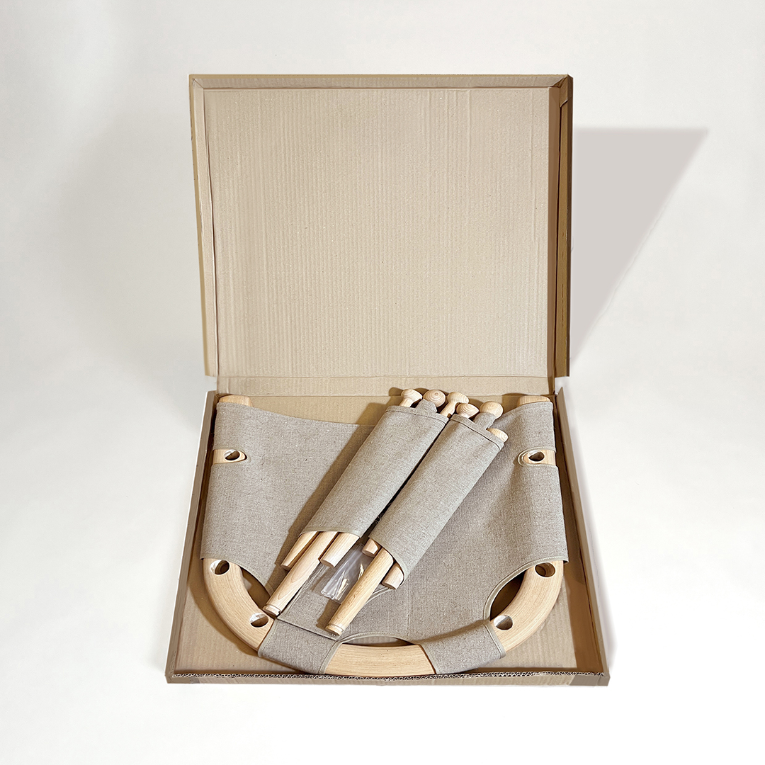 Nomadi chair packaging by Peter Opsvik - nature