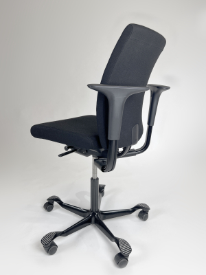 Creed_design_peter_opsvik_swing_back_02